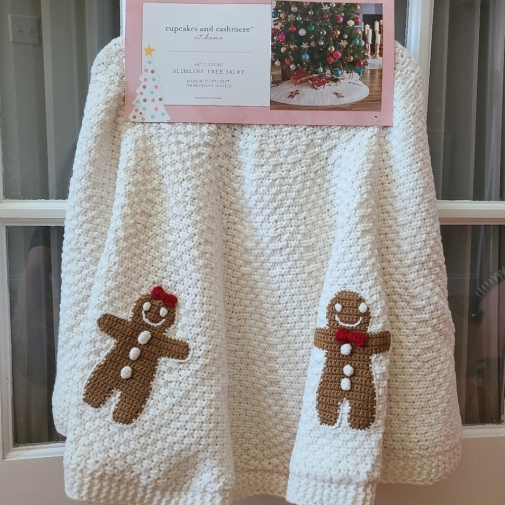 Christmas Gingerbread Tree Skirt